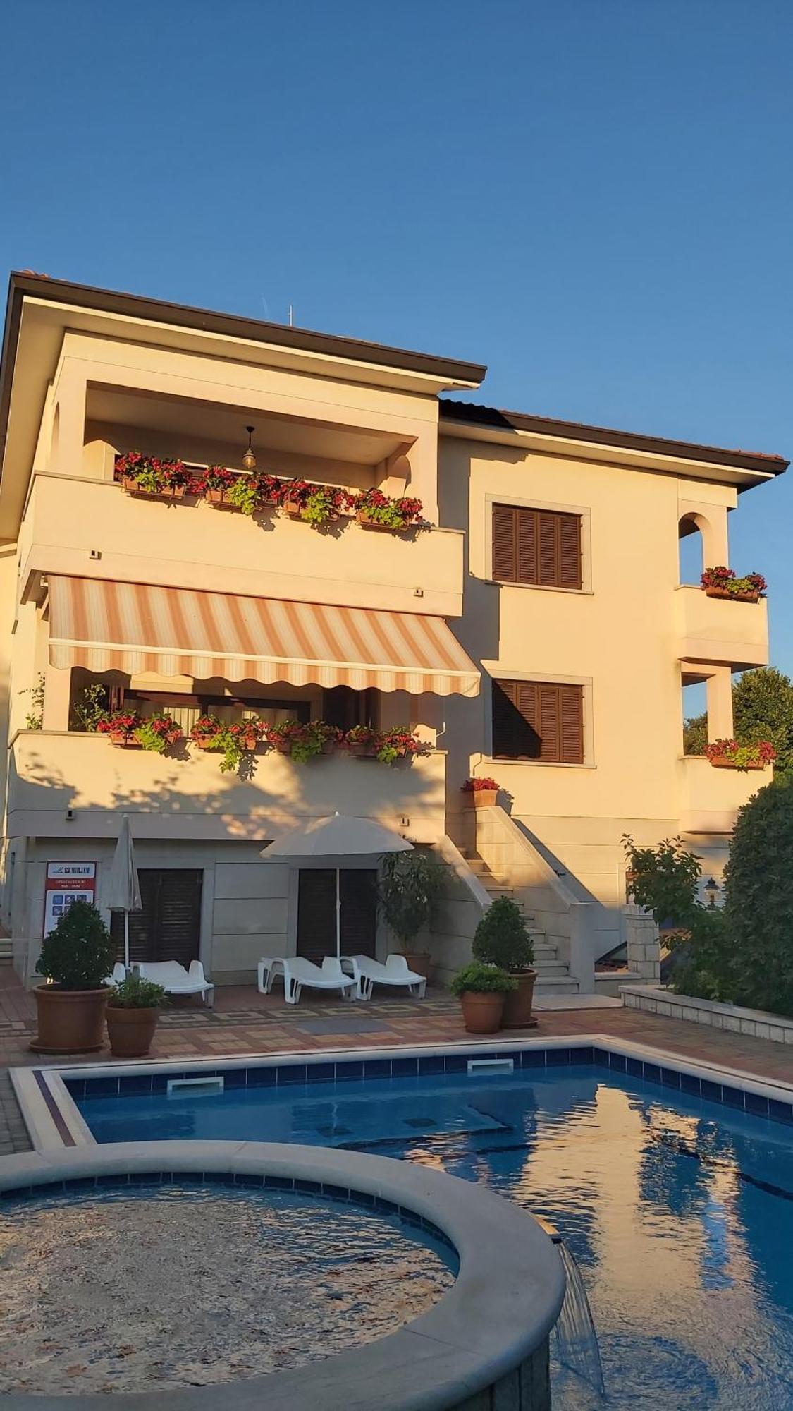 Apartments Villa Mirjam Poreč Exteriör bild