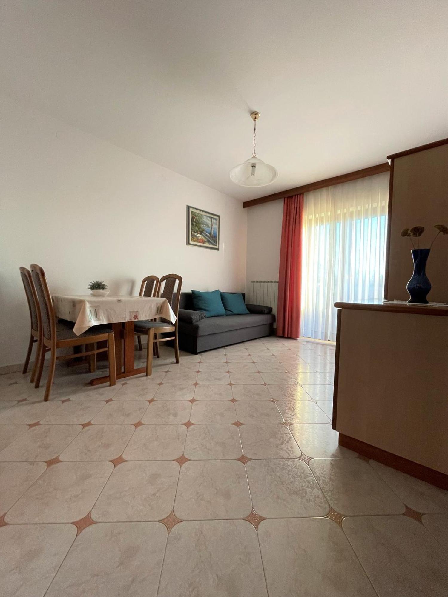 Apartments Villa Mirjam Poreč Exteriör bild